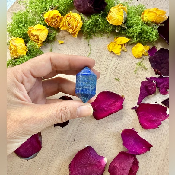 Double Terminated Lapis Lazuli – Healing Crystal | Intuition & Truth - Picture 4 of 4